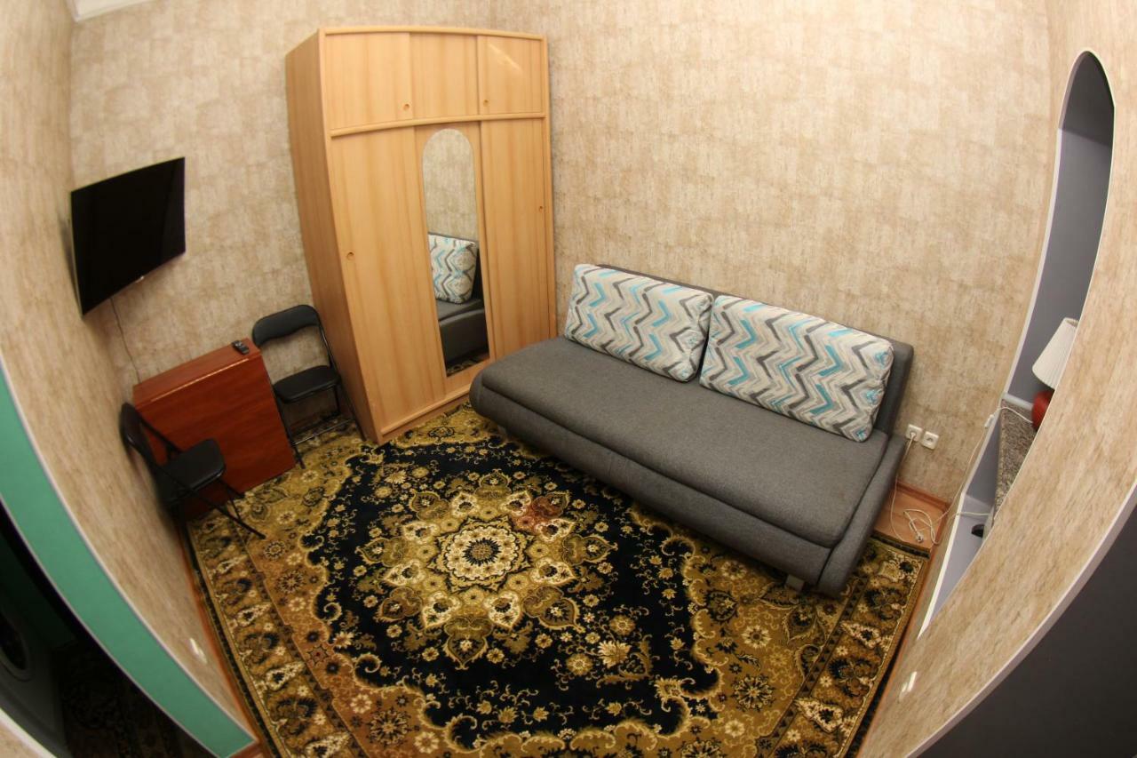 Apartment On Gimnazycheskaya โอเดสซา ภายนอก รูปภาพ